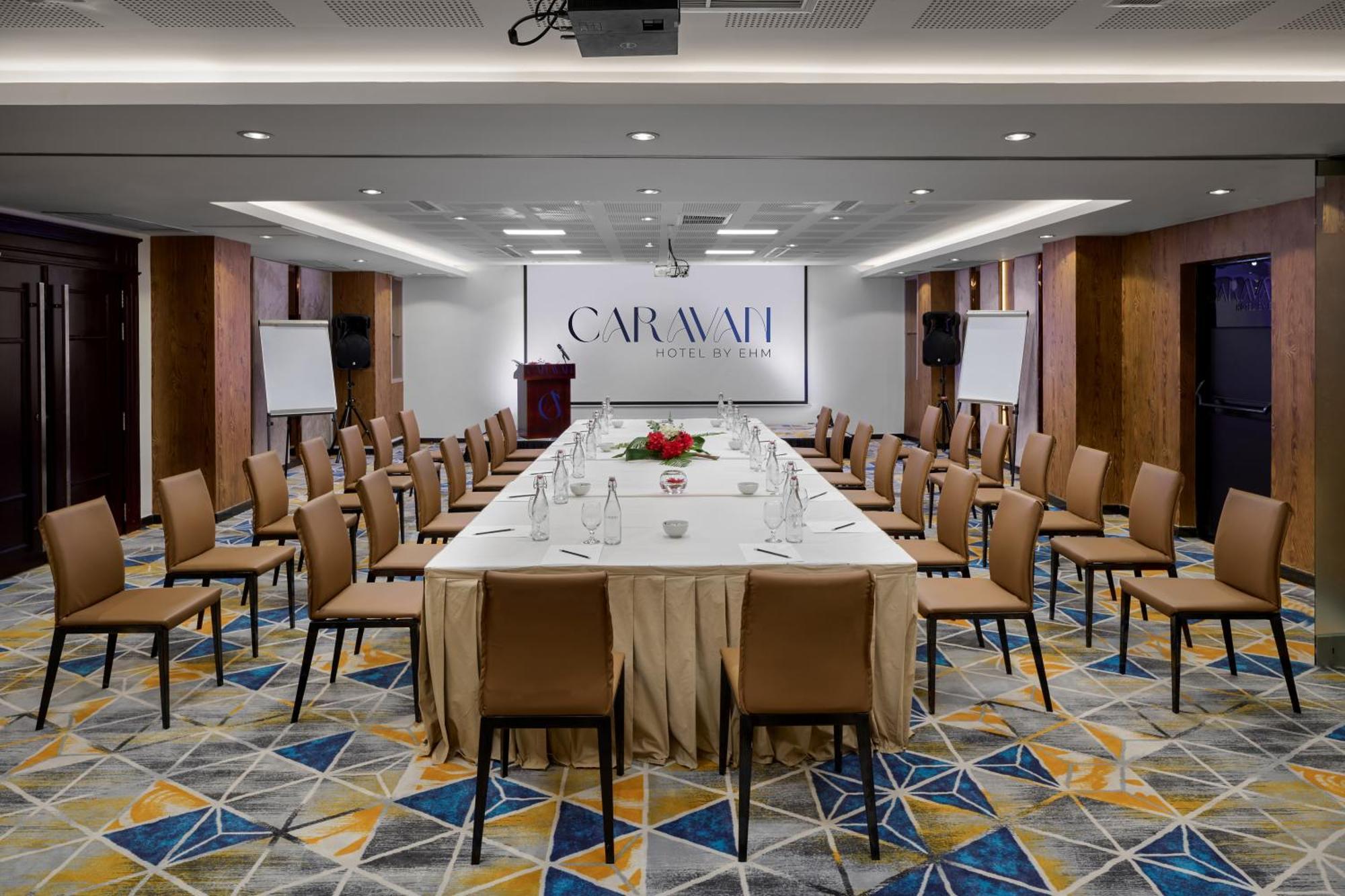 Caravan Hotel By Ehm Phnom Penh Bagian luar foto